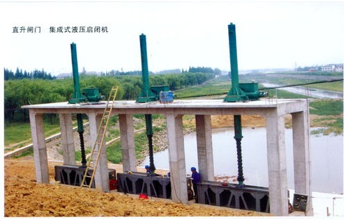 ֱ���l�T  ����ʽҺ�����]�C